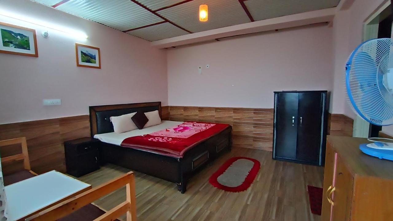 Sahaj Homestay Naddi 다람샬라 외부 사진
