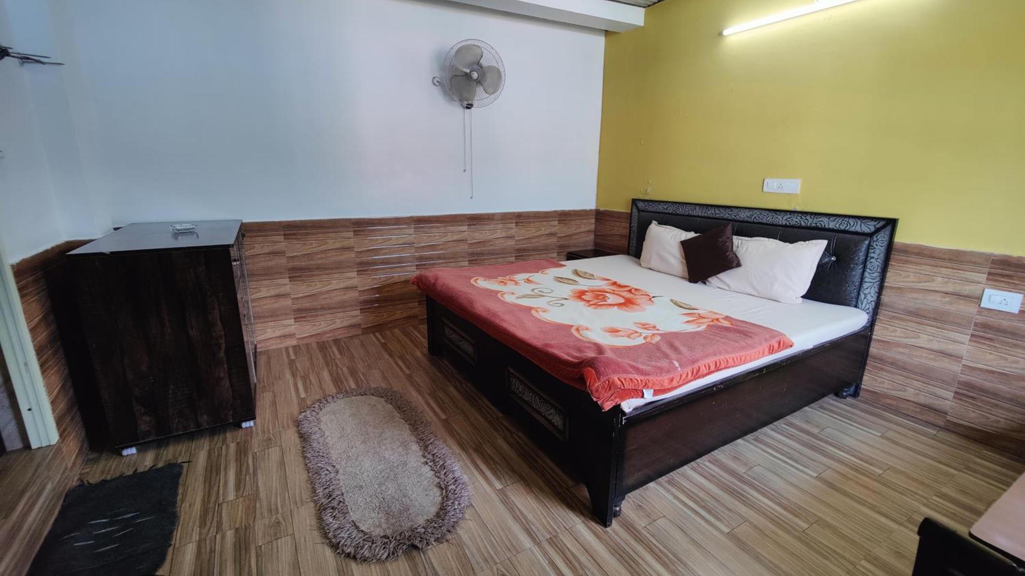 Sahaj Homestay Naddi 다람샬라 외부 사진